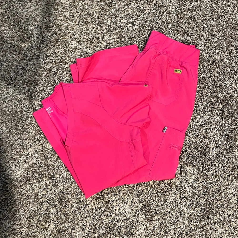 Womens scrub set